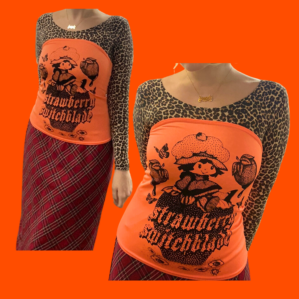 Thumbnail: strawb switchblade tube top😁