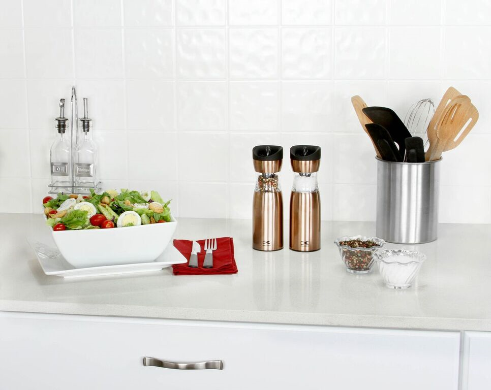 Thumbnail: Electric Gravity Salt and Pepper Grinder Set Blue