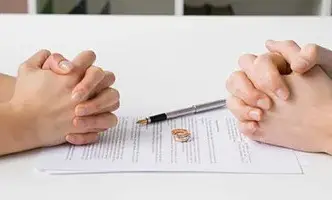 Selling the Home During a Divorce: What You Need to Know