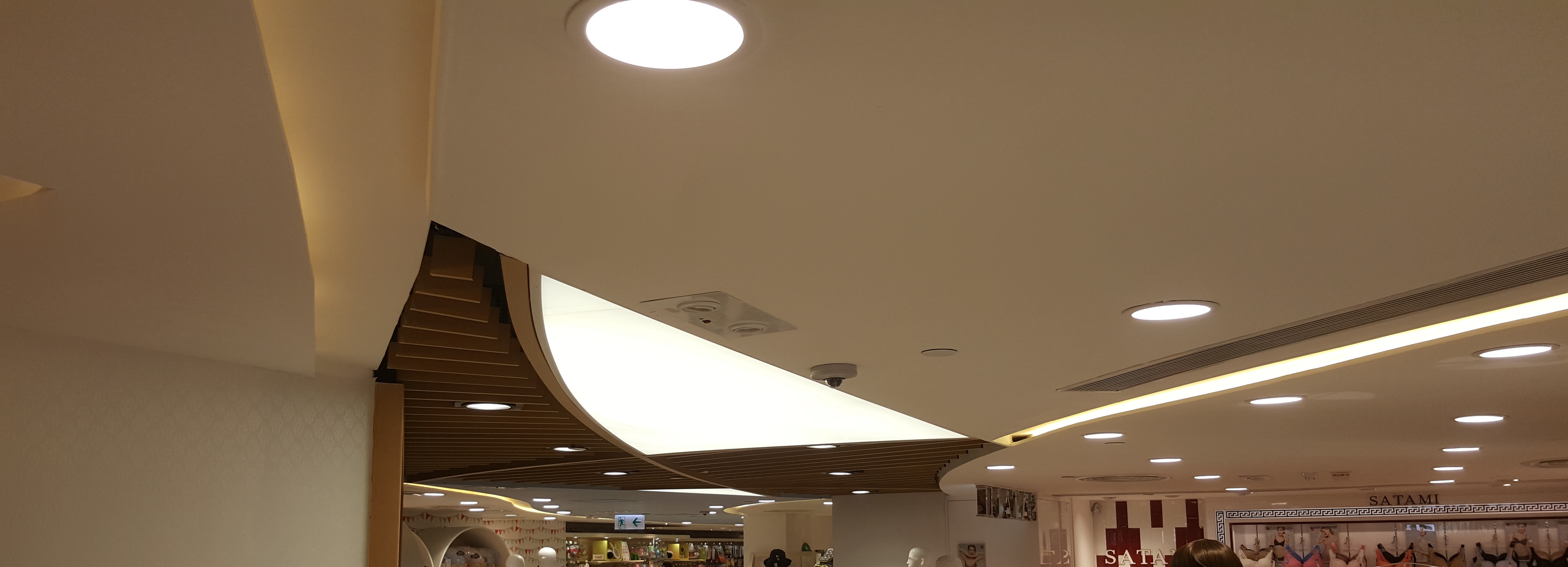 Aeon Whampoa Store