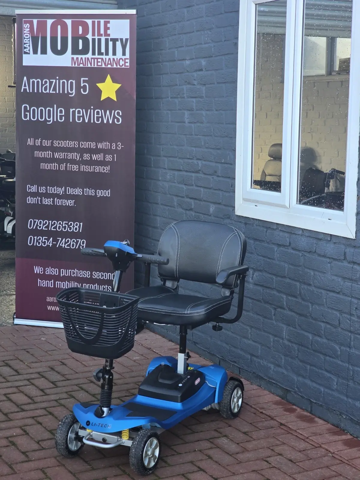 Careco LI-TECH NEON 30, lightweight lithium mobility scooter