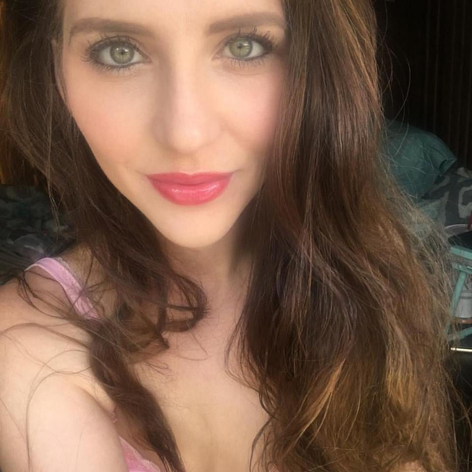 Thumbnail: Roseberry LipSense