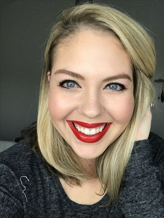 Thumbnail: Blu-Red LipSense
