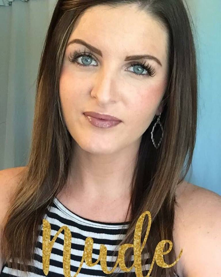 Thumbnail: Nude LipSense