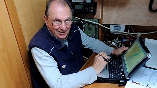 Nuuk come incontrarsi nanni_al_computer.png