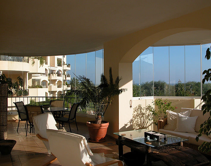 Residential Frameless Applications