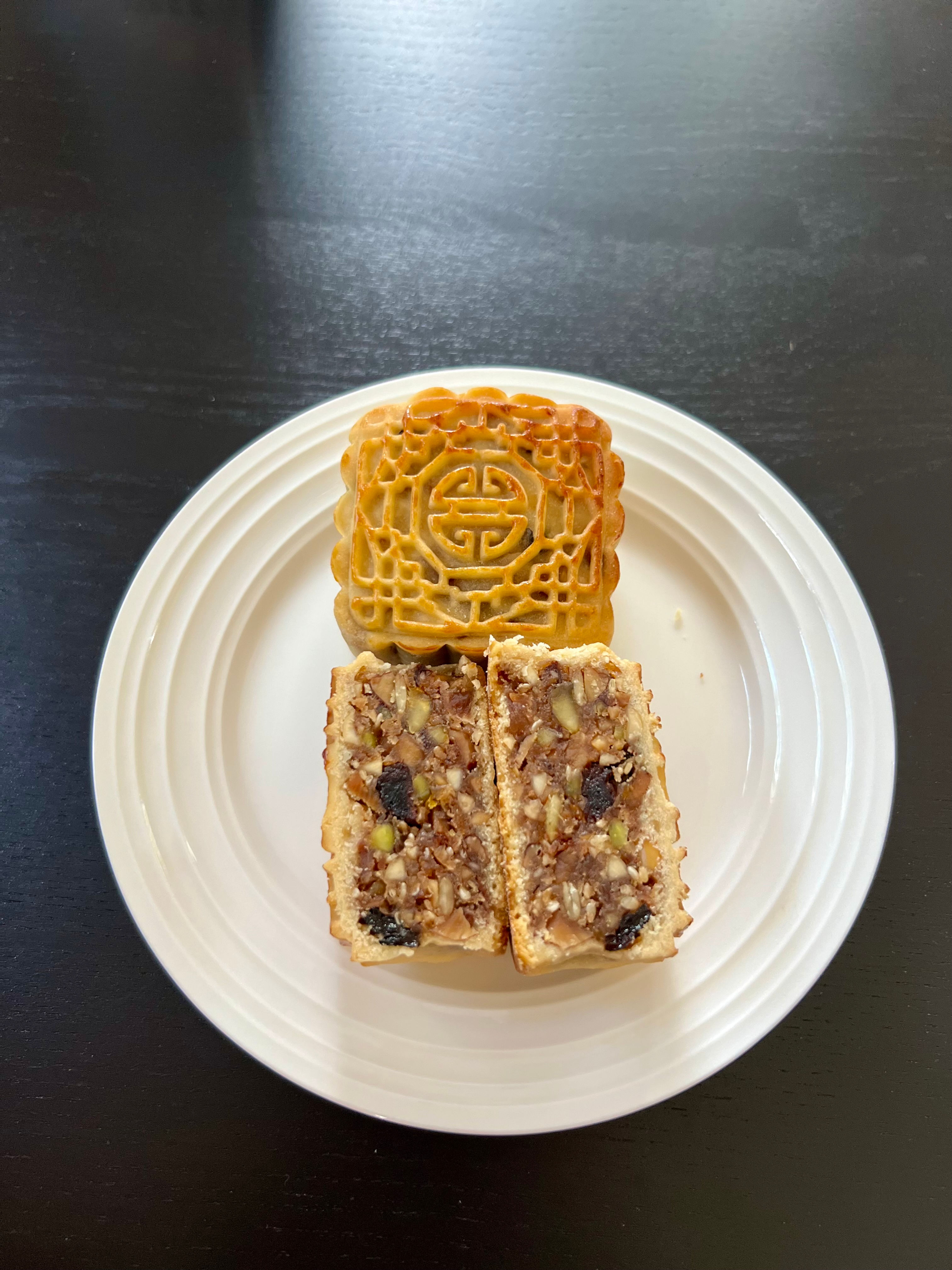 Mooncake with Five kinds of nuts/五仁月饼