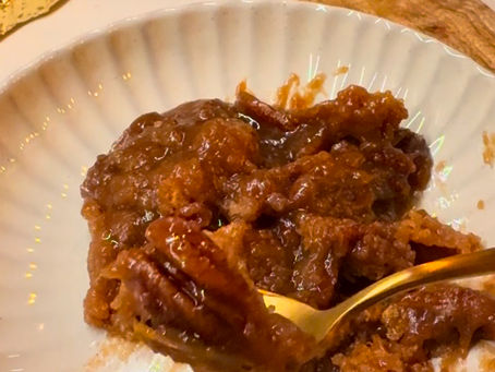 Warm & Gooey Pecan Cobbler Delight