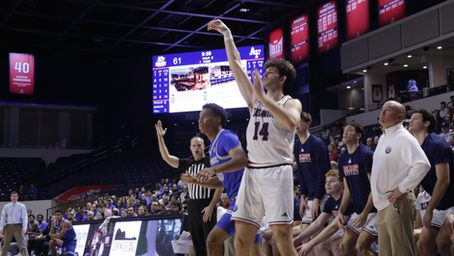 Men's Basketball Defeats Air Force In Season Opener