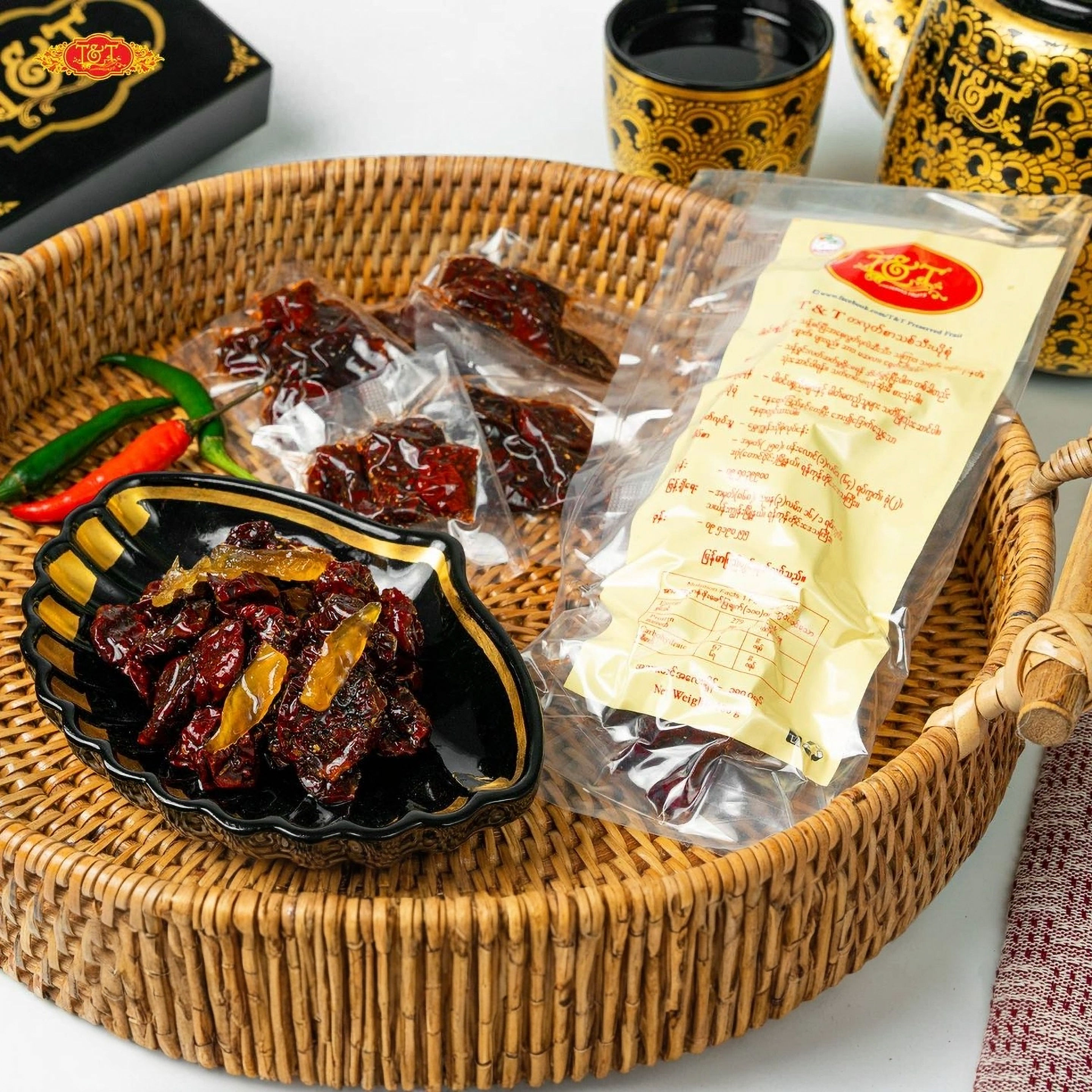 T&T တလုပ်စား သစ်သီးယိုစုံ 10 packs (Preserved Mixed Fruits)