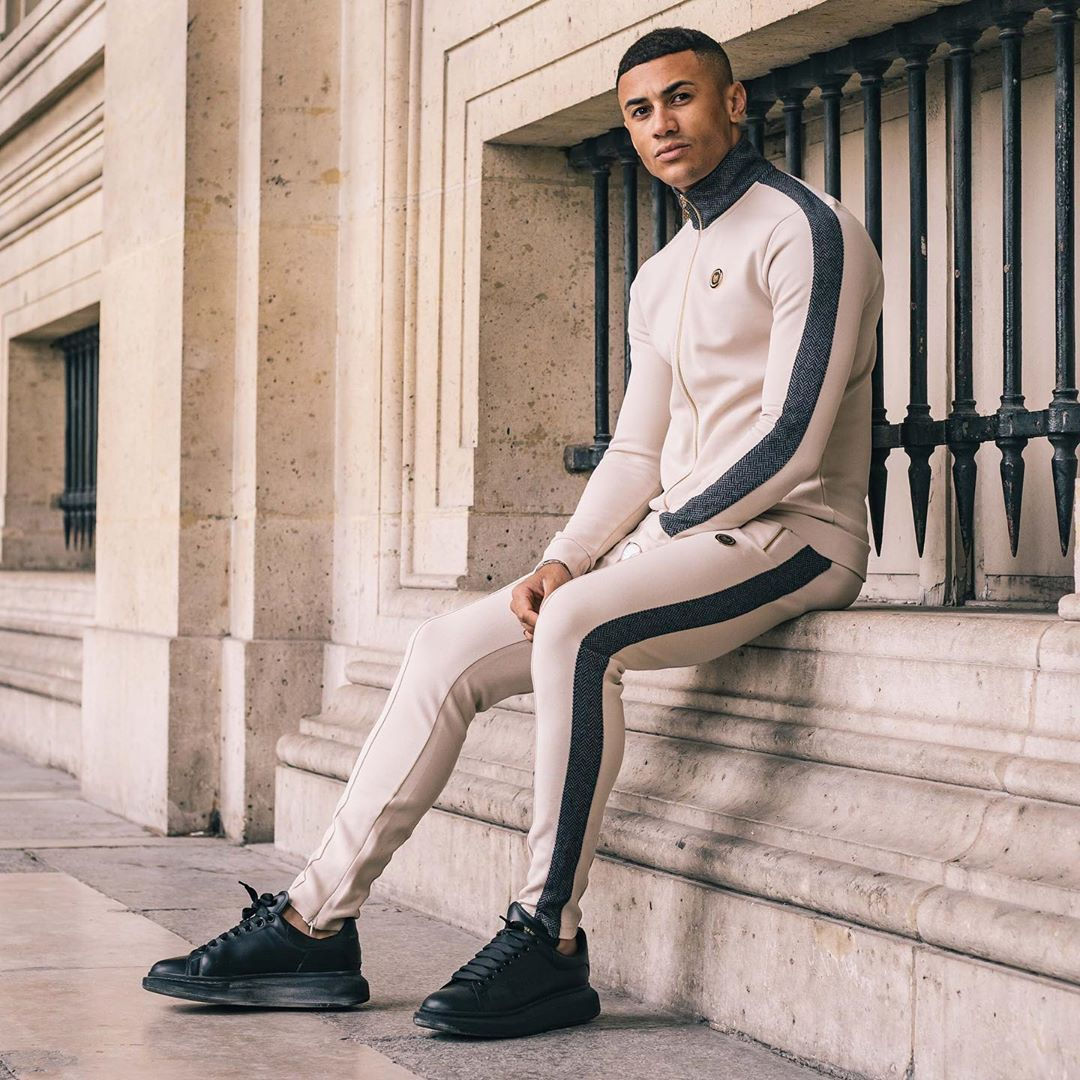 Mens Fashion Athletic Tracksuit Hoodies Casual Sport Sweatshirt Workout