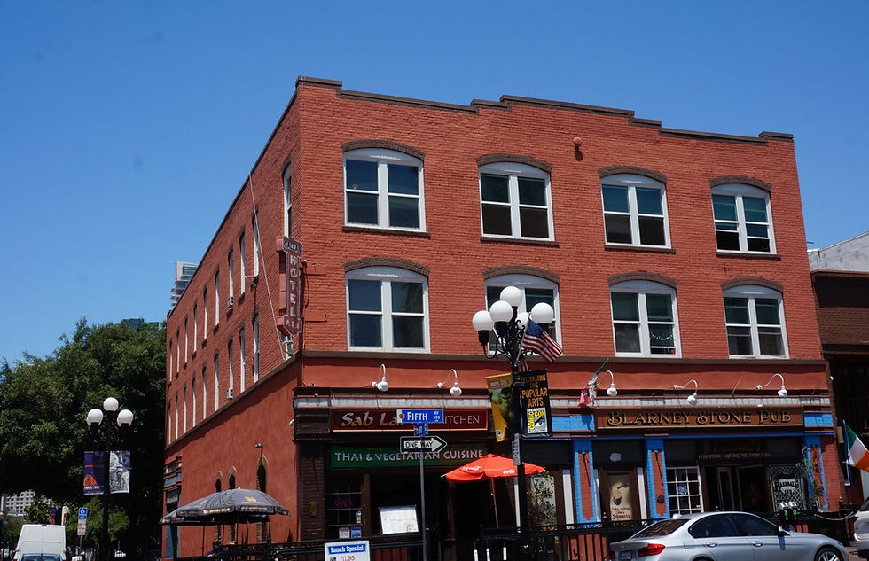 The Callan Hotel, as it looks today, with Sab Lai Thai Kitchen & Blarney Stone Pub occupying the first floor.