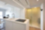 Modern wit kookeiland, projecten in Solid Surface