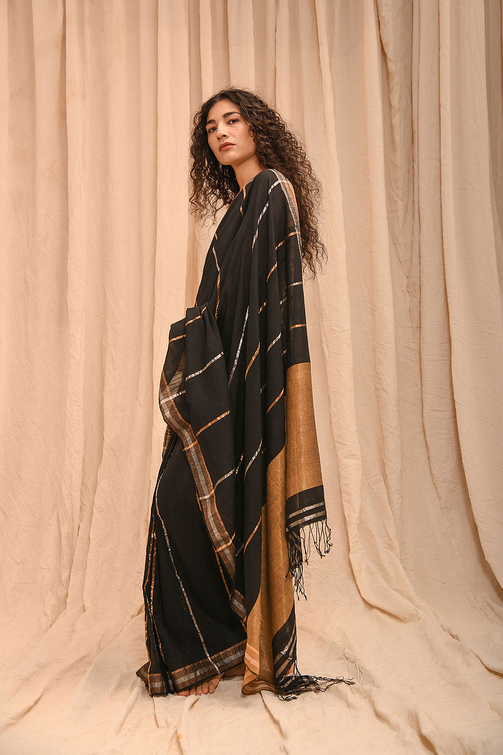 Thumbnail: Eclipse Sari