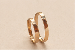 Aliança Flat - 2 mm | Ouro 18k