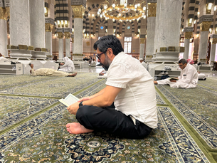 Entre la tumba y la vida: una mirada desde Medina sobre Mahoma y Jesús.