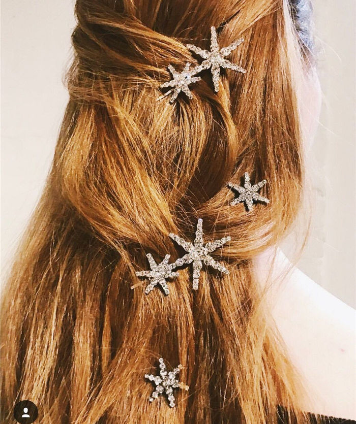 Thumbnail: European And American Temperament Diamond Star Clip