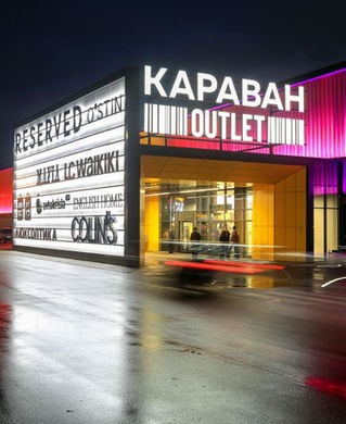 Karavan_facade_res_2000-8576427b.jpeg