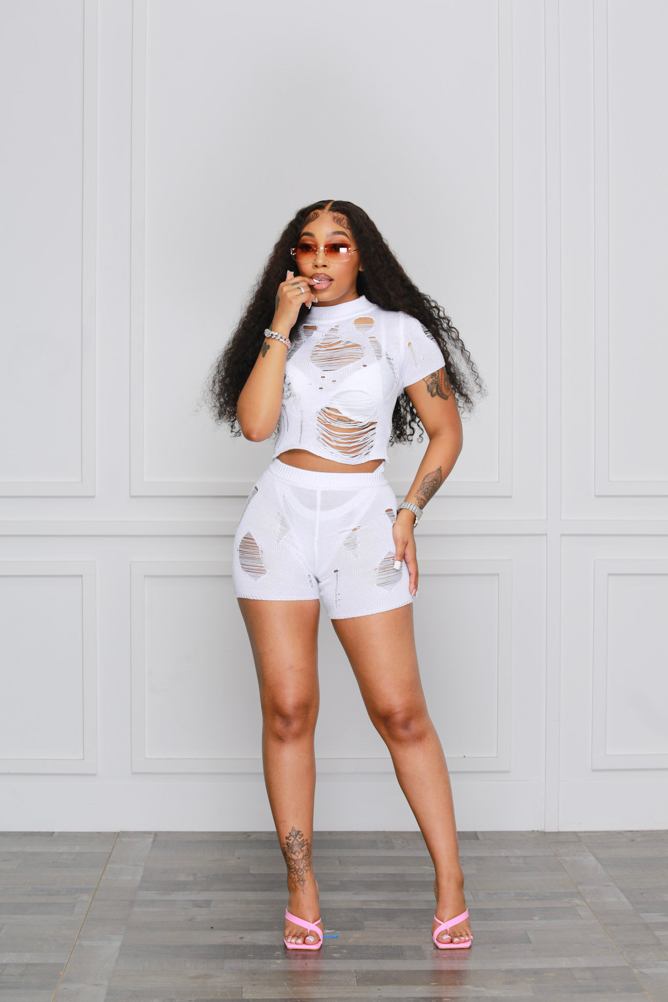 Distressed set (White)