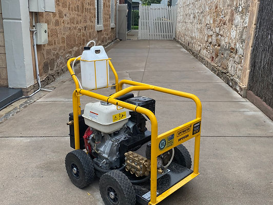 Commercial high-pressure cleaner