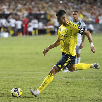 CR7 brilla con doblete y se acerca a la histórica marca de los mil goles