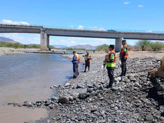 FF.AA. brindan seguridad en trabajos para mejorar sistema de agua potable en Choluteca