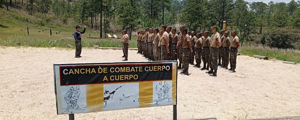 FF.AA. instruyen a 50 soldados en Curso JAGUAR