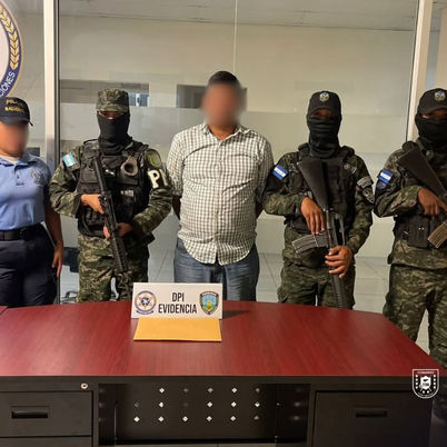 Detienen a ciudadano por explotación ilegal de recursos naturales en Atlántida