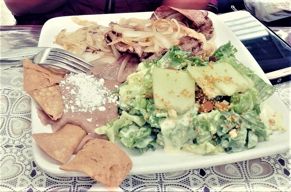 Bistec encebollado mexicano