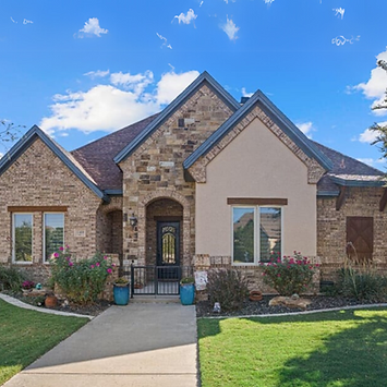 Exquisite 4-bedroom, 3-bath garden home at 11409 Vicksburg Avenue, Lubbock, TX, listed by Top Lubbock and West Texas Real Estate Agent, Lainie Eilenberger of Key and Slate Real Estate Group. Featuring 2,915 sq ft of elegant living space, a chef-inspired kitchen, skylights for natural lighting, and a 3-car garage. Contact Lainie for more details. Follow Key and Slate on YouTube, Facebook, and Instagram.