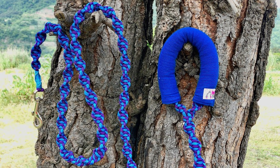Handmade paracord macrame dog leash