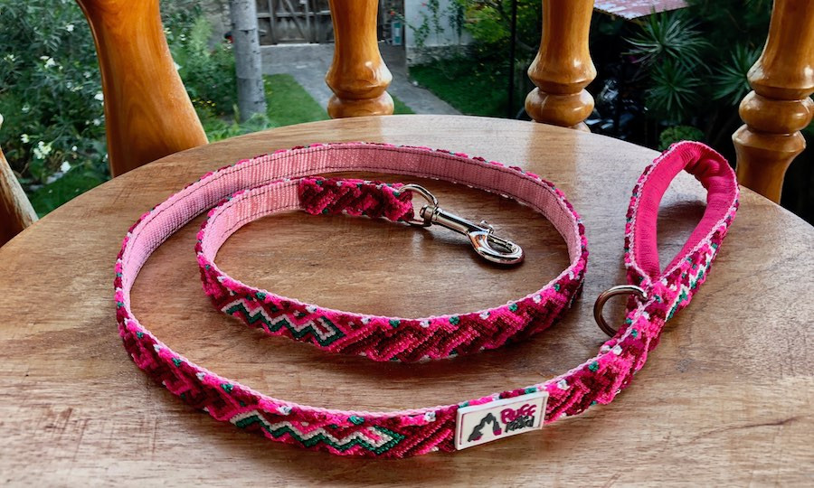 Handmade macrame dog leash with cushioned handle