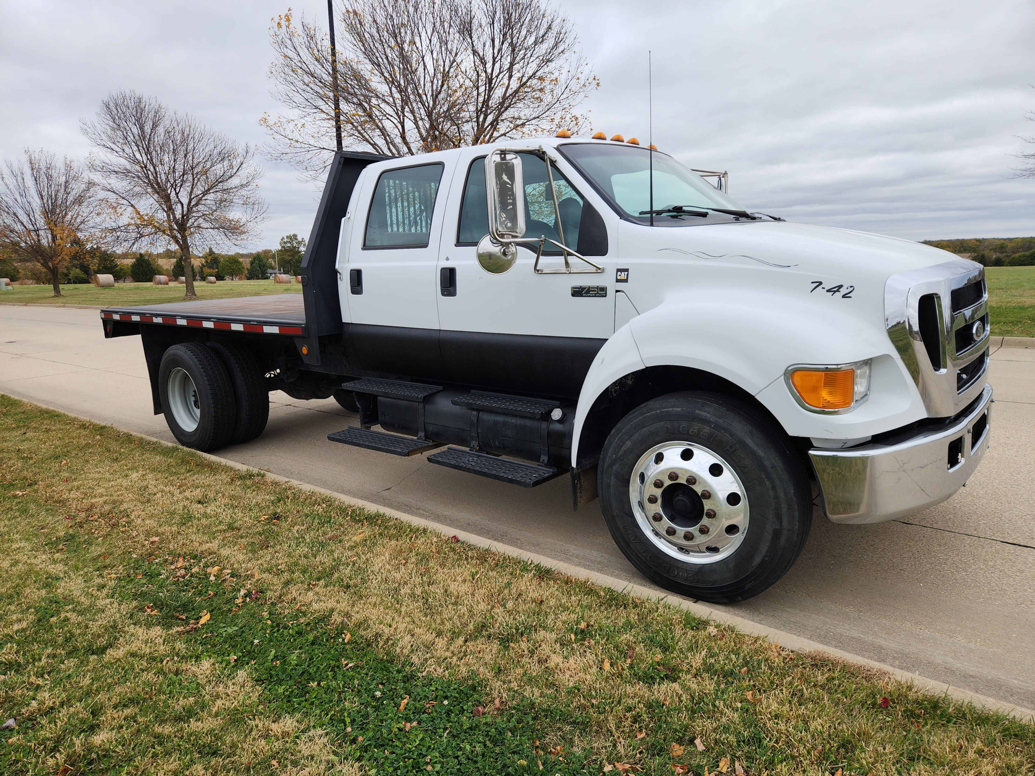 2006 FORD F750 CREW CAB DUMP FLATBED 