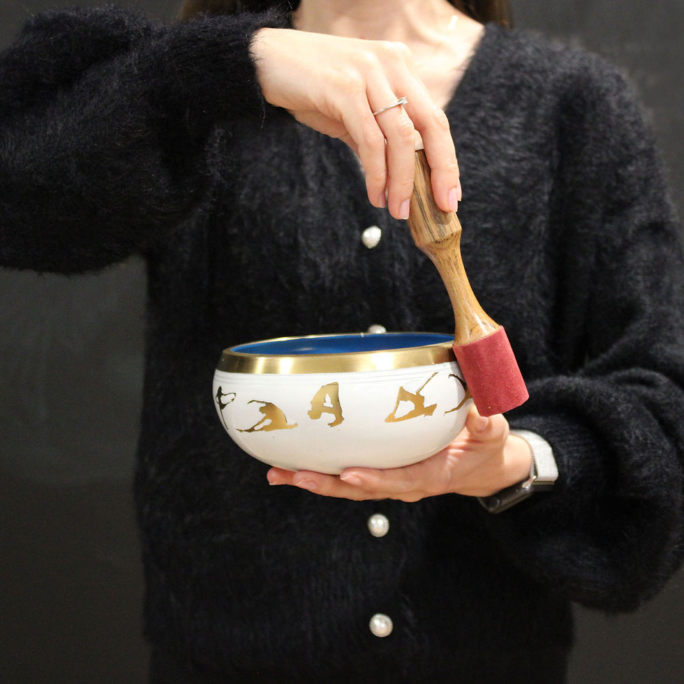 Thumbnail: Large Moon Phase Singing Bowl Set- Black 14cm