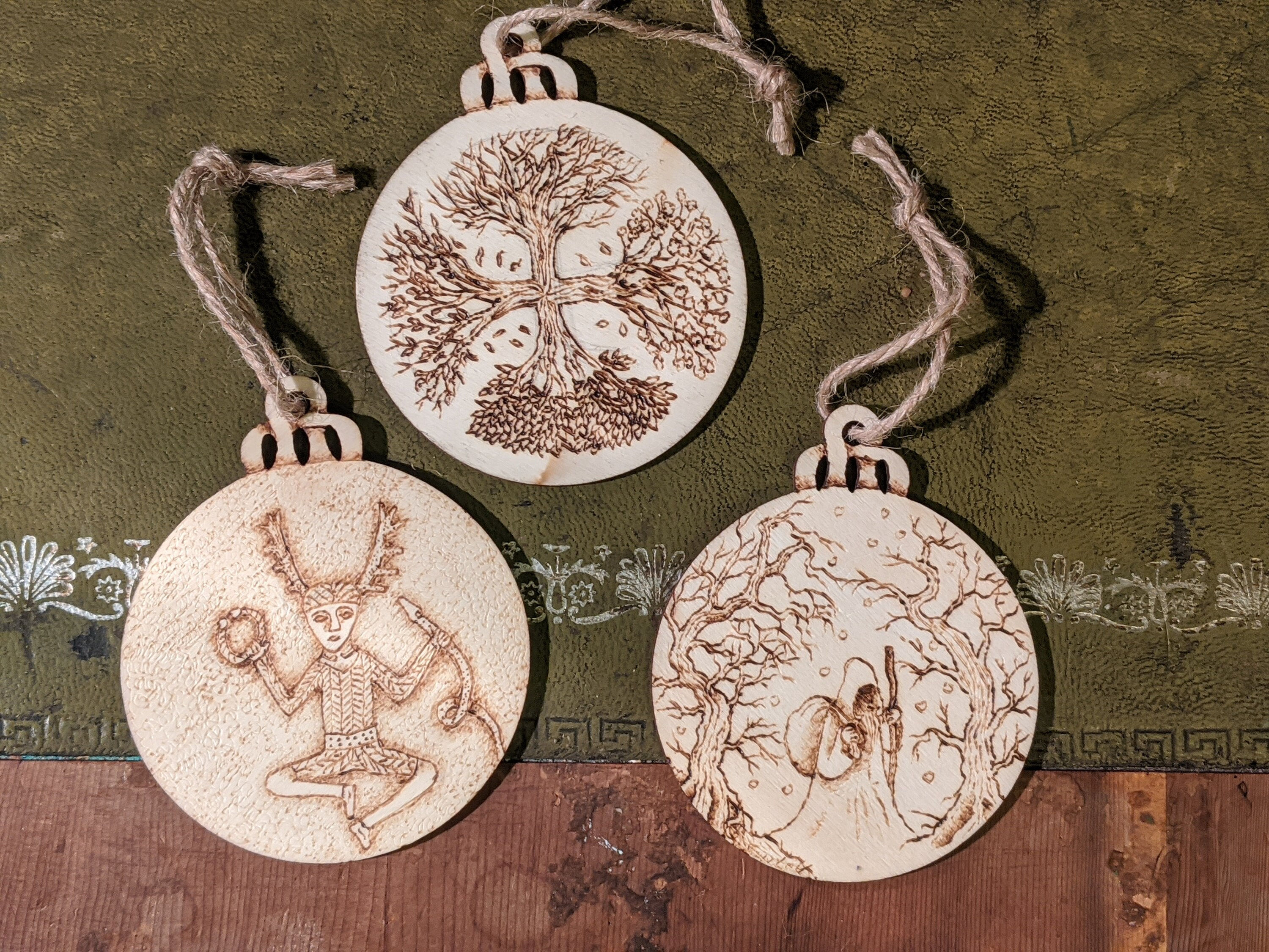 Yule Tree Decoration - Bauble