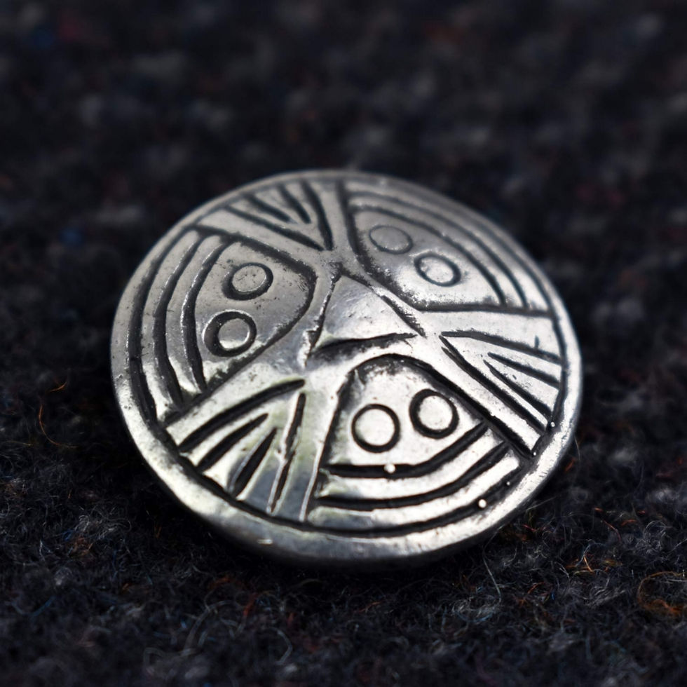 Thumbnail: Tiny Face Norse Pewter Brooch