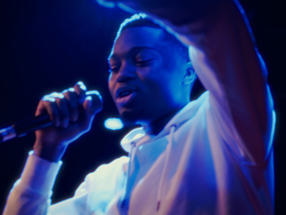 Francis artist från låtar "Maradona", "Bonita", "Combala"
