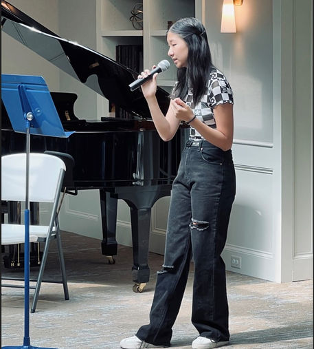 Ziyi Yan.jpg