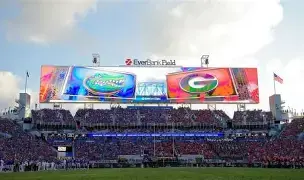 Georgia vs Florida — The World’s Largest Outdoor Cocktail Party