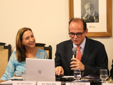 Lançamento de livro de Davi Tangerino conta com a participação de Marcia Dinis