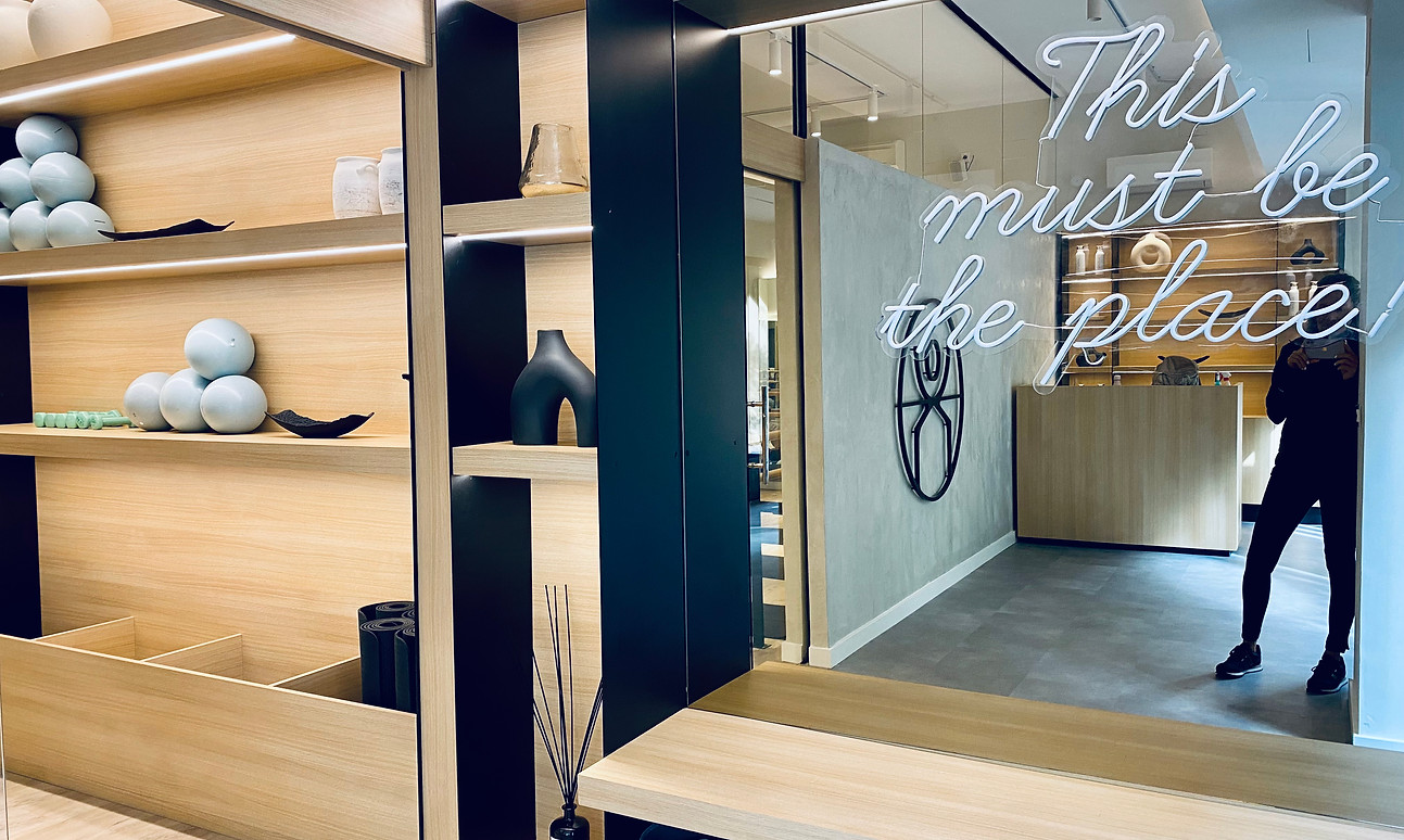 diseño de espacio para un estudio de barre