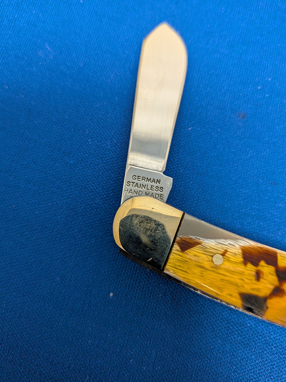 Thumbnail: Bertram Hen & Rooster Birch Handle Stockman
