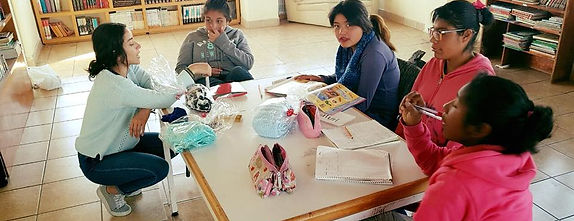 27972255_1417409338369465_32019089608772