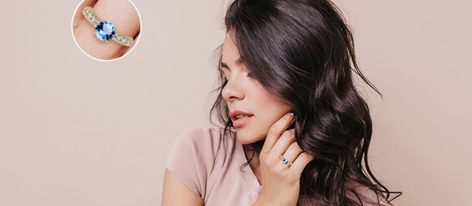 Aquamarine Engagement Ring: The Ultimate Buying Guide
