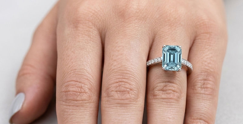 How to Pick the Perfect Aquamarine Ring