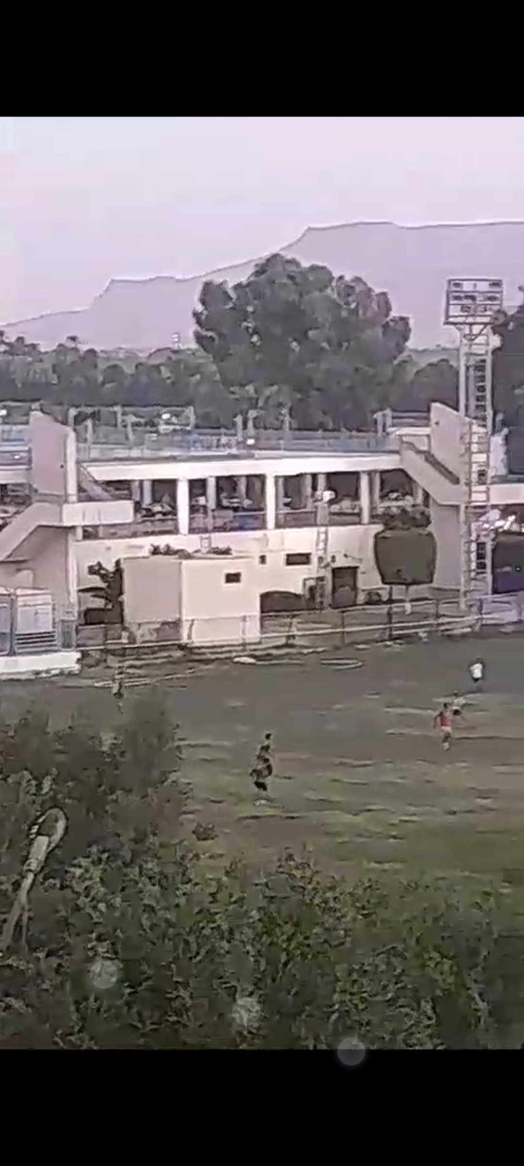 شقة بجوار نادي البحر
