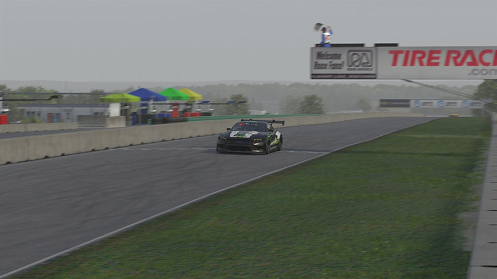 Riffel domina Road America