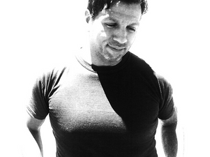 GUSTAVO ENRIQUE TORRES
