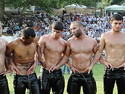 Türkei Öl_Ringer_horny_Begrüßung (1)_nhc.jpg