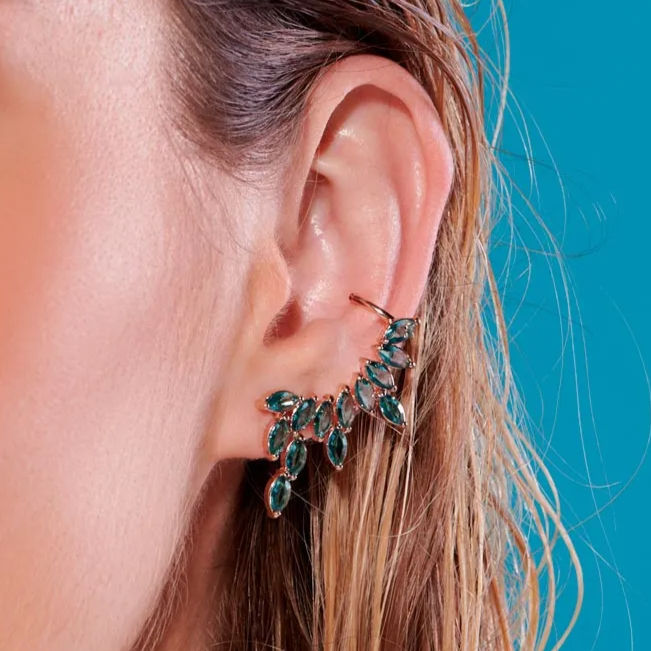 Thumbnail: BRINCO EAR CUFF BANHADO A OURO 18K COM CRISTAIS 526226